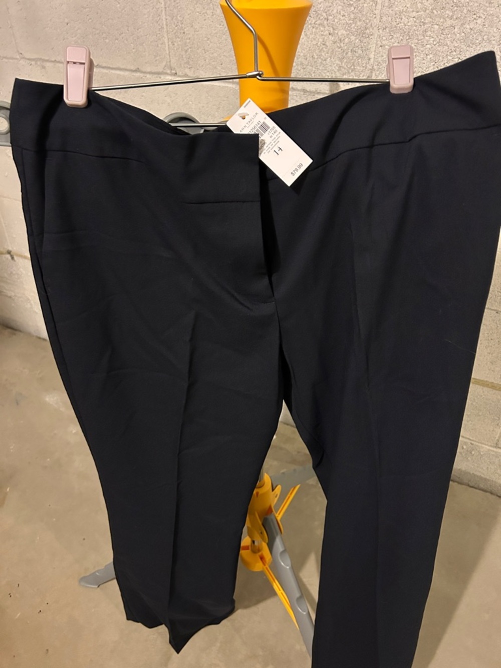 NWT Ann Taylor Fit & Flare Black Pants